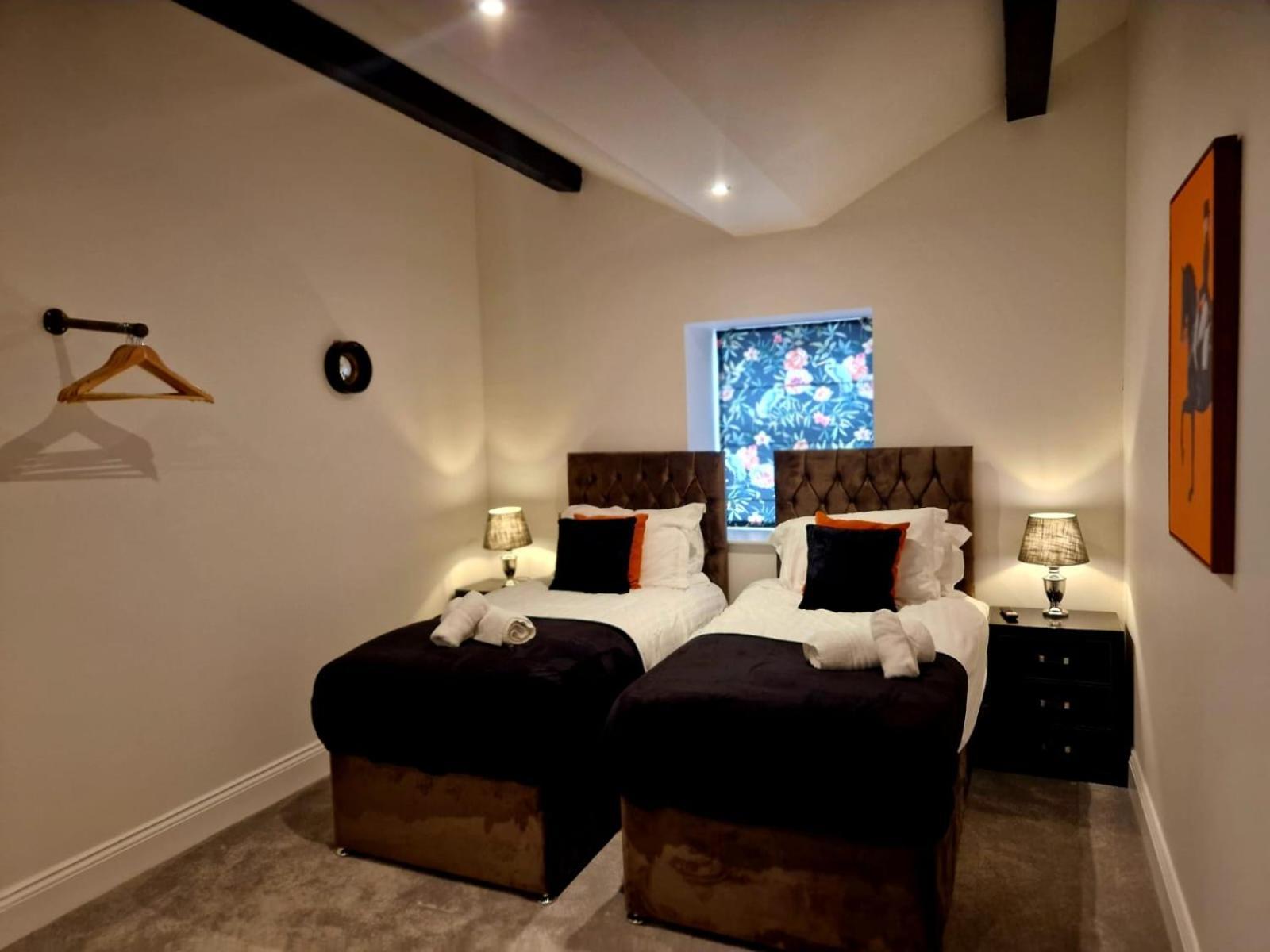 The Hamilton Luxury Let's- Holly Barn * Scorton (Lancashire)